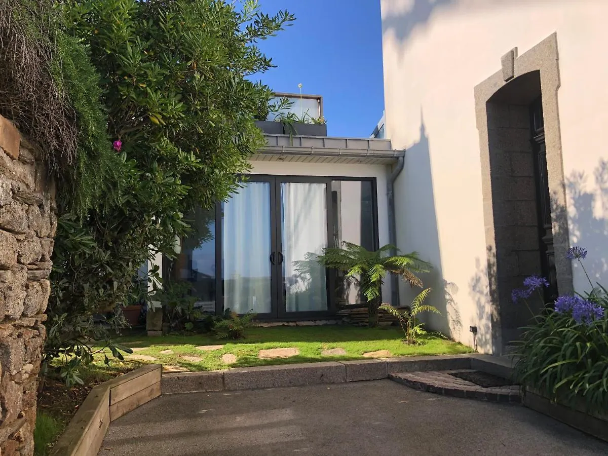 La Chambre De L'Embarcadere Le Conquet 0*,  France